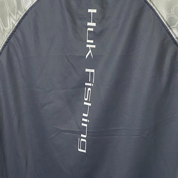 Huk Fishing Performance Shirt Gray Fish Scale Long Sleeves Graphics M SEE PHOTOS - Picture 4 of 10
